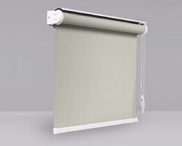 Thermal roller blind blackout