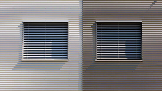 Recessed facade blinds